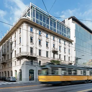 https://bloom-hotel-milano.italymilanhotels.net